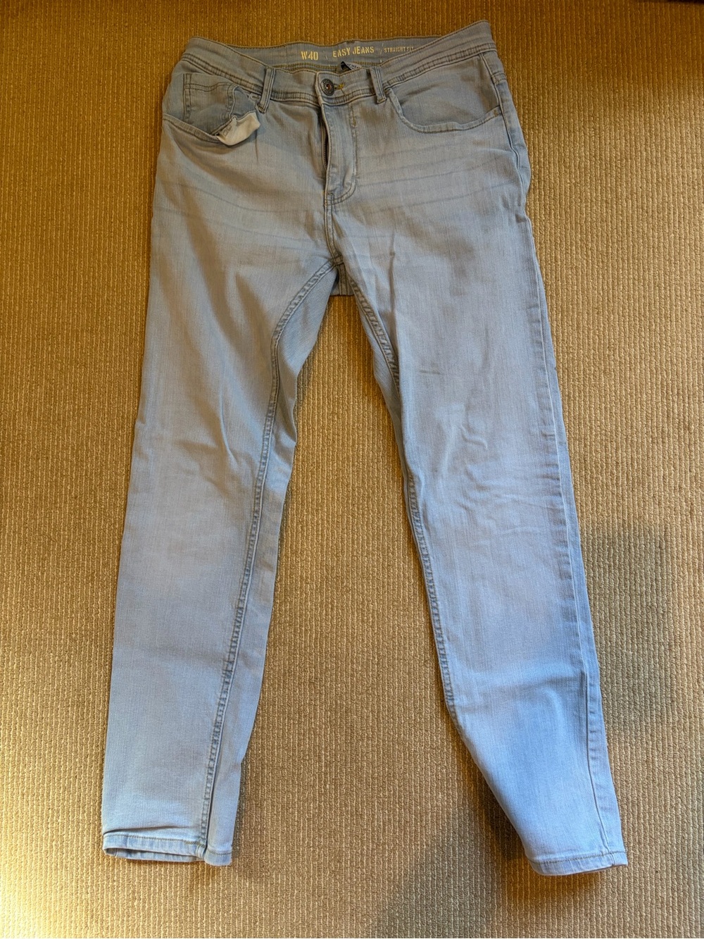 Light Blue Men’s Jeans Size 40 EU (29-31” US)